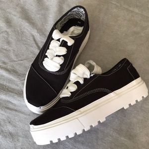 Brand New TOM sneakers